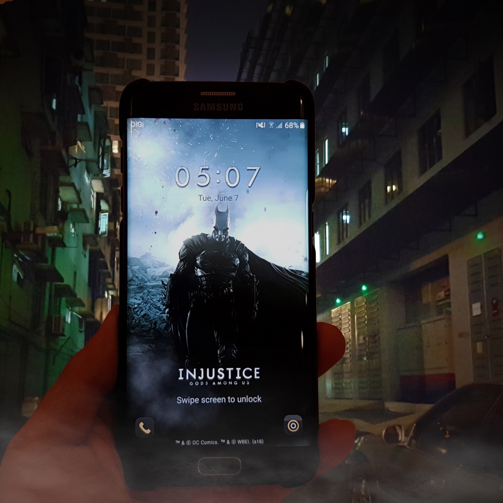 The Injustice Edition of Samsung Galaxy S7 edge