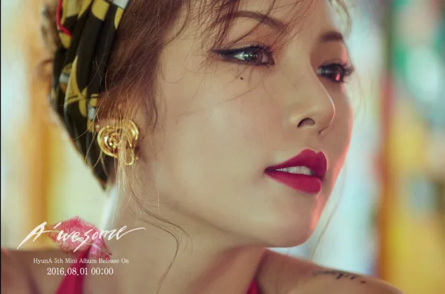 Source: HyunA's Facebook page