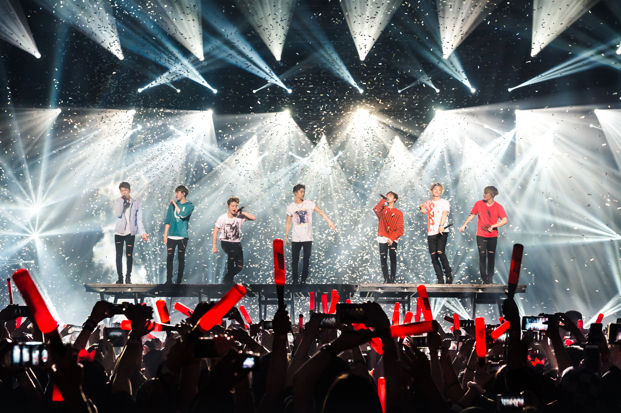 #iKONCERTinMalaysia: Debut Show In KL Leaves iKONICs Breathless ...