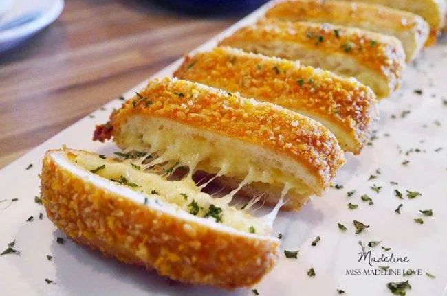 Source: Cafe Lafayettes