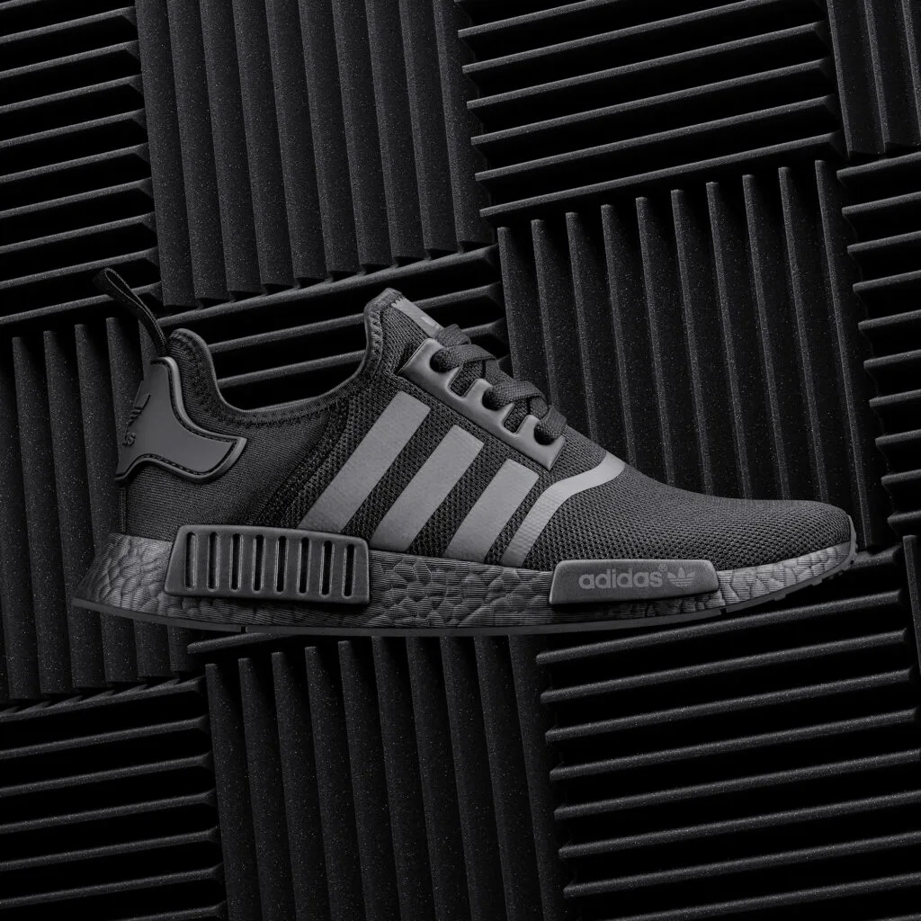 S31508_NMD social side black 1 rgb def