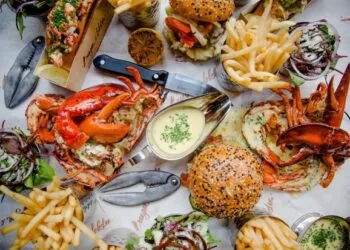 Source: Burger & Lobster