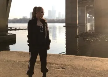 Source: CL's Instagram