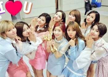 Source: TWICE's Facebook