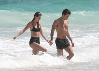 Melissa Benoist Chris Wood