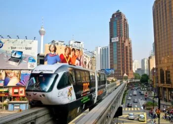 KL Monorail Shuttle Bus