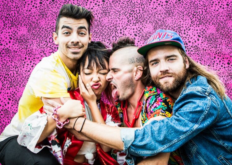 DNCE