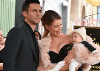 Adam Levine Behati Prinsloo