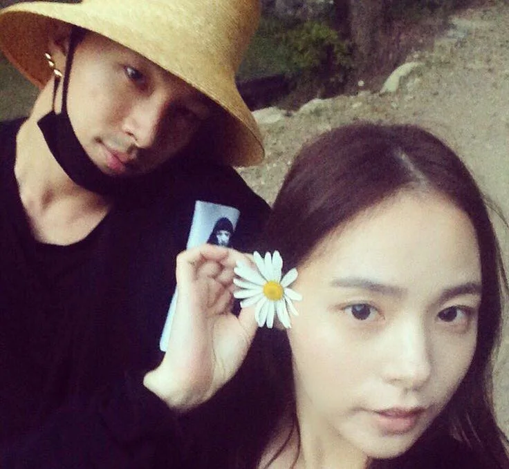 Taeyang Min Hyo Rin