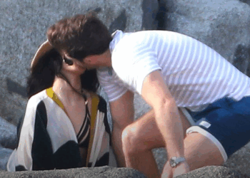 Source: E News!