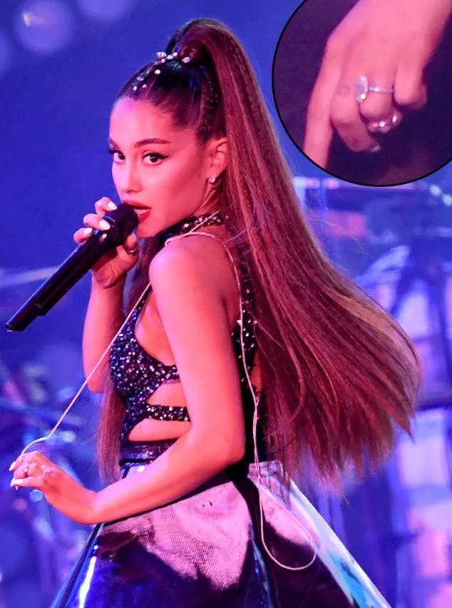 Ariana Grande Pete Davidson