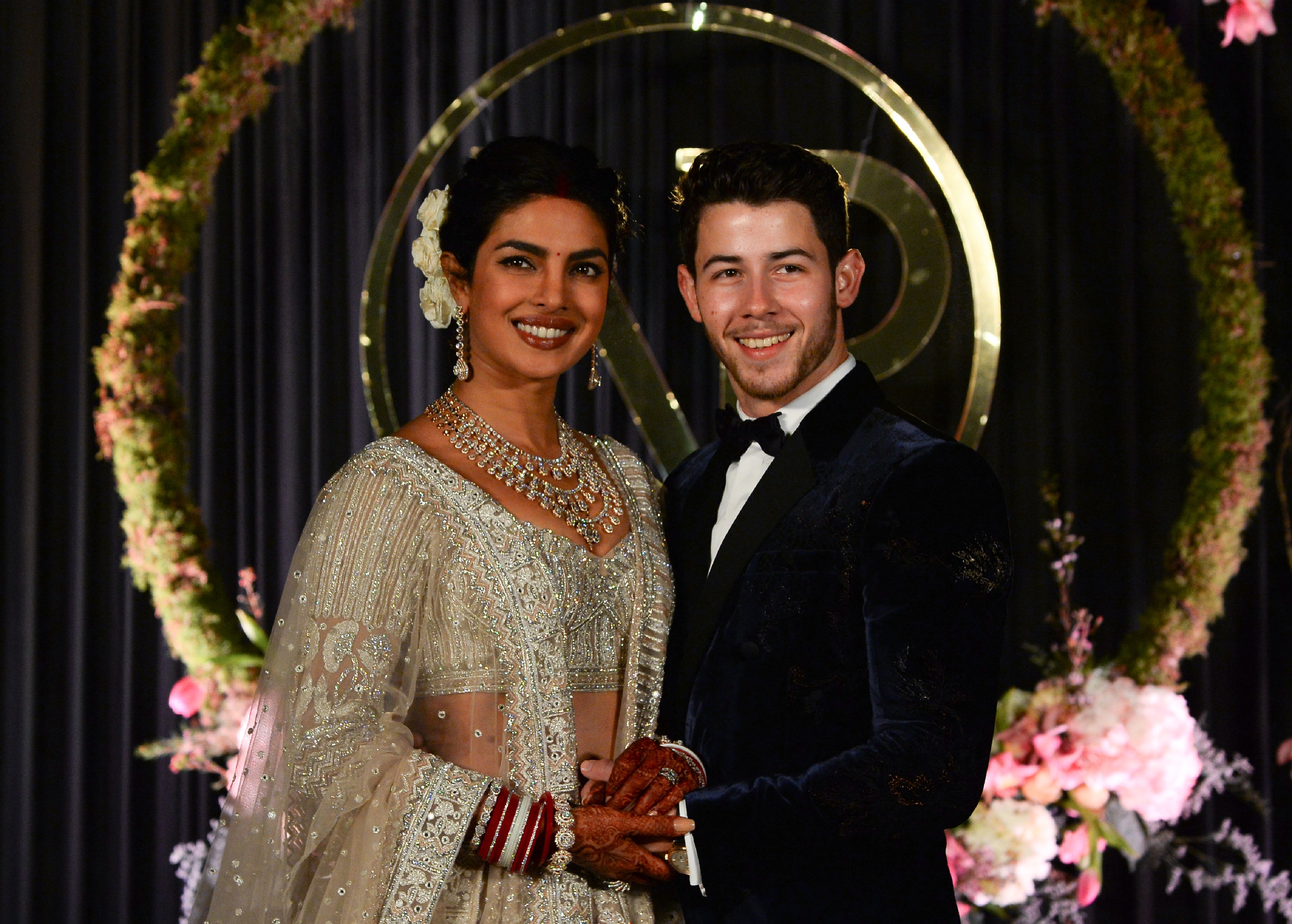 nick jonas sherwani price