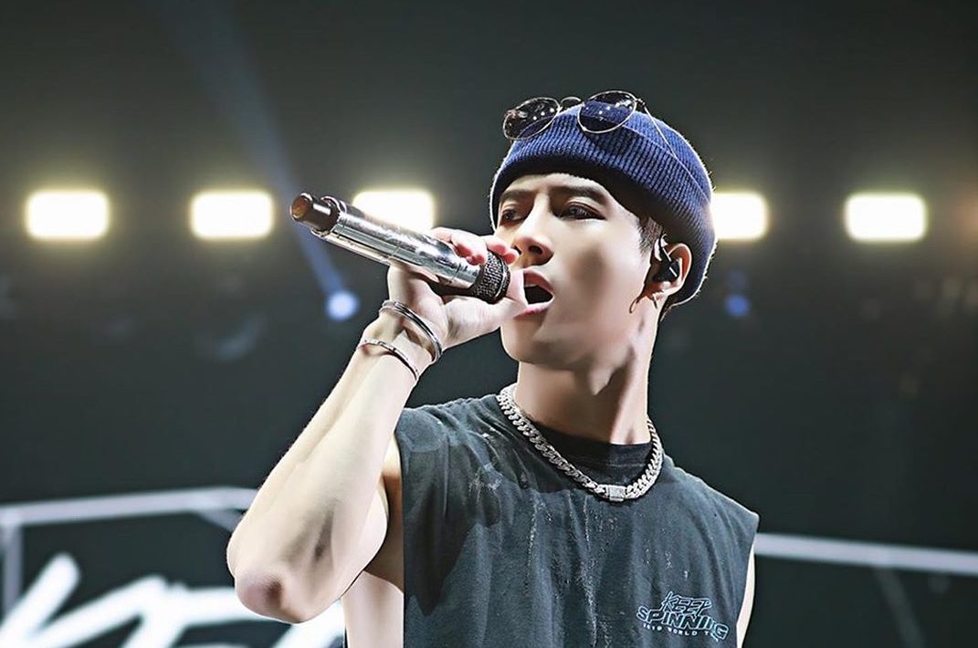 Got7 S Jackson Wang Freaked Out After A Fan Threw A Bra On Stage Hype My