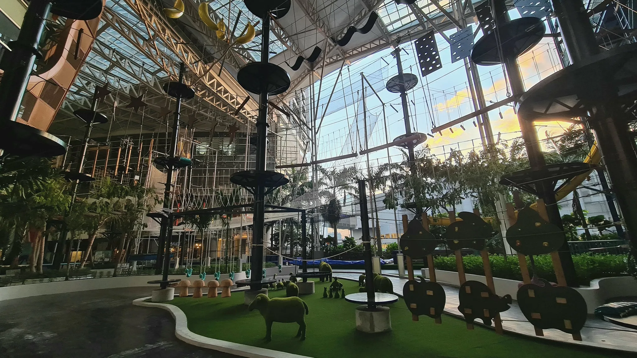 Escape Challenge Theme Park