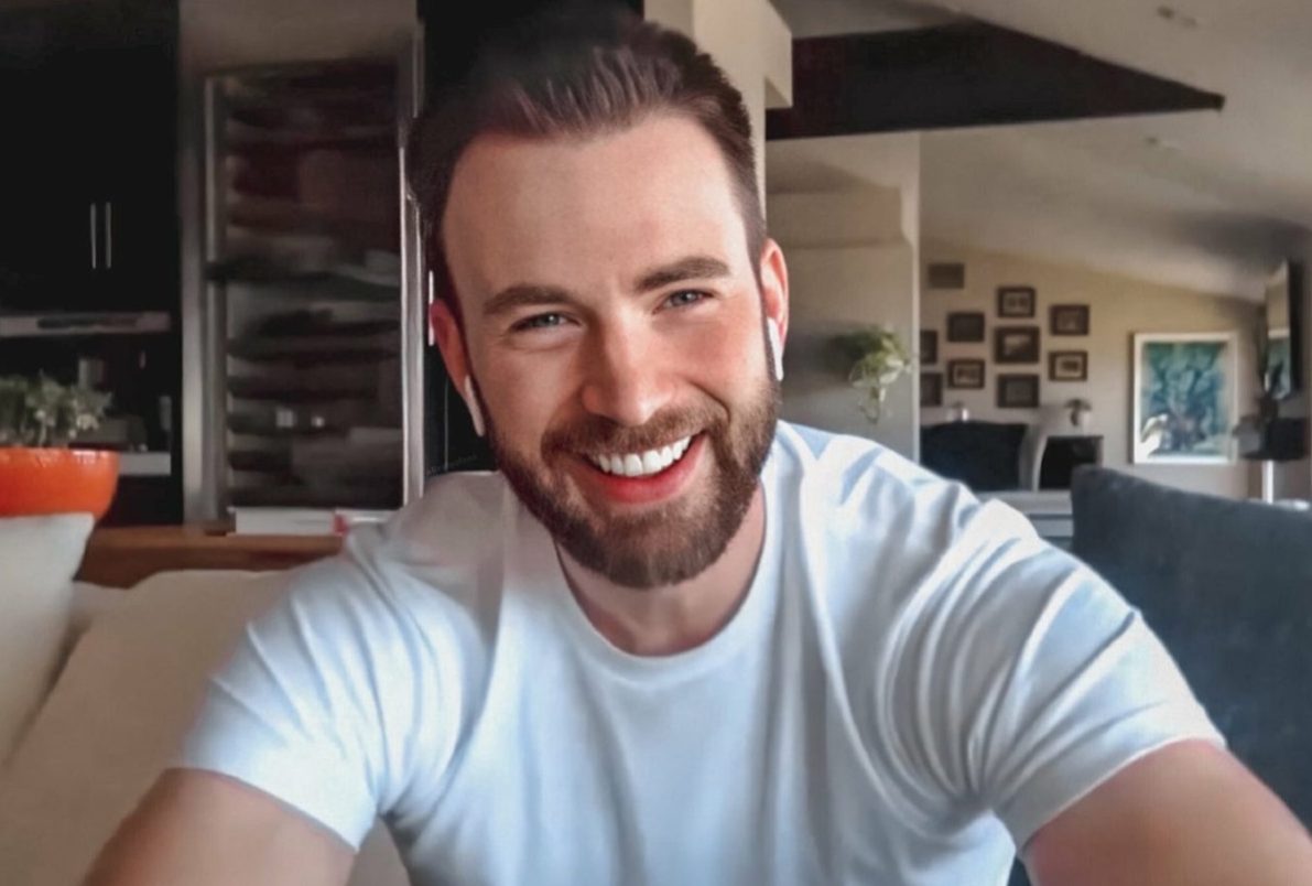 Chris Evans Turned an Accidental Nude Photo Leak Into 