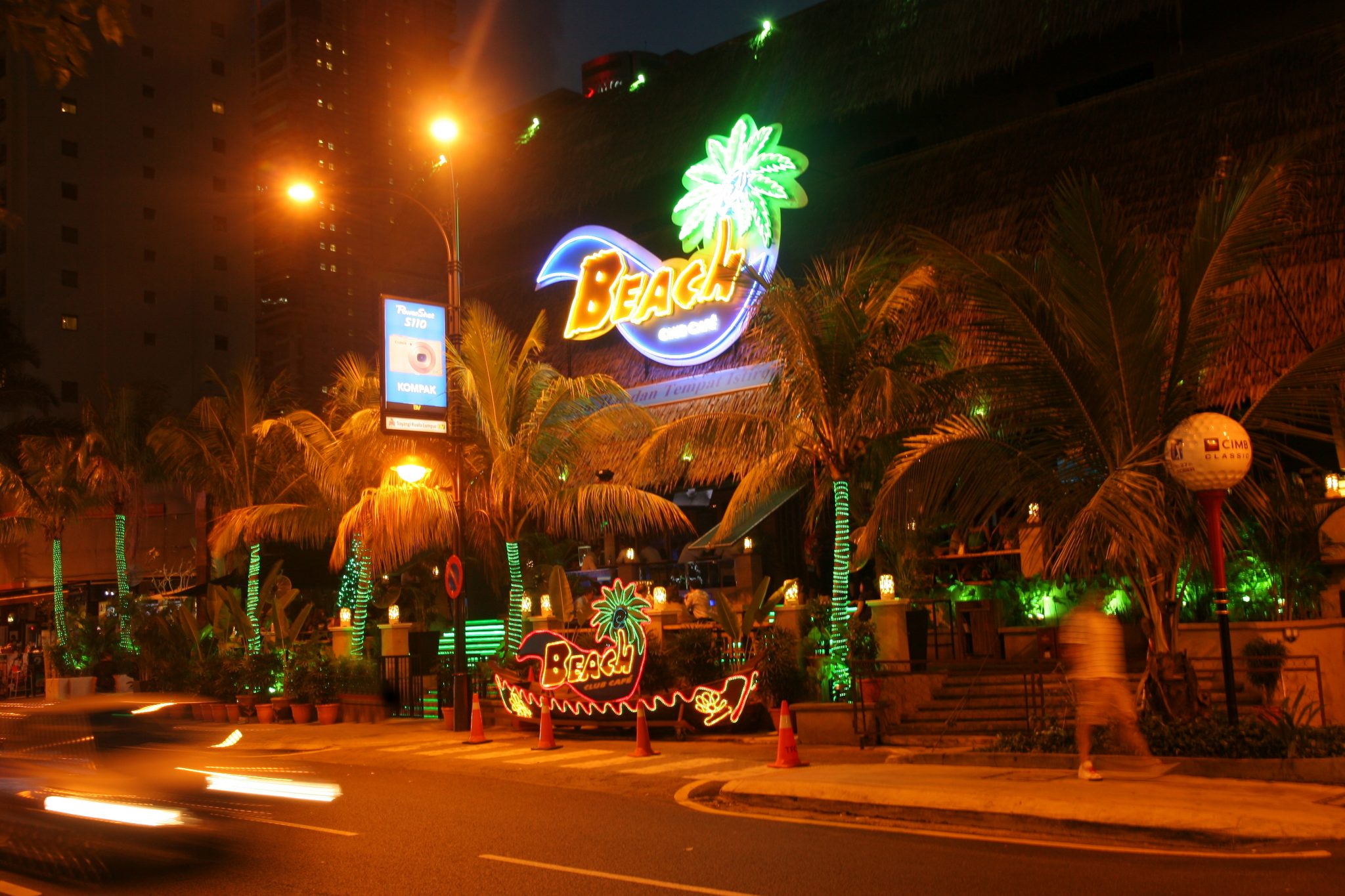 Beach Club Cafe Famous KL Nightspot Shuts Down After 20 Years  Hype