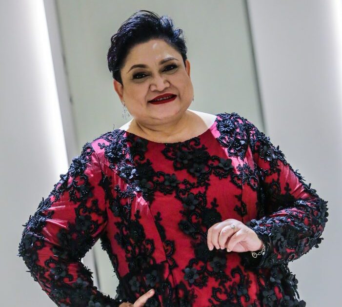 Nikki gegar vaganza