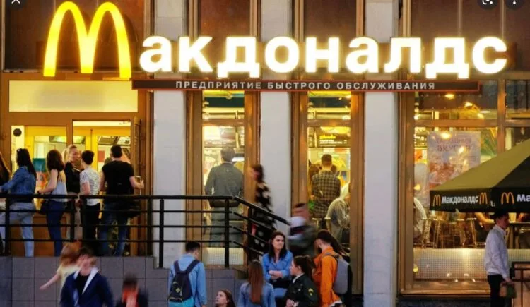 Source: Facebook/Chalkie Davies