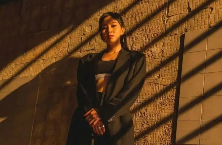 SOURCE: INSTAGRAM @ELIZABETHTAN