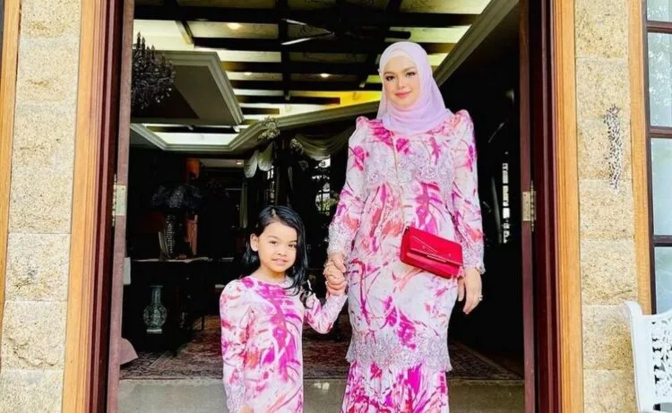 Source: Instagram/@sitiaafiyah