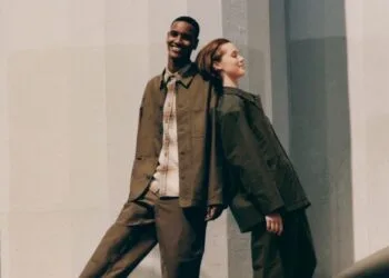 Instagram: @uniqlomyofficial