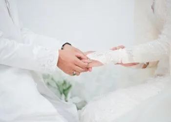 SOURCES: SHUTTERSTOCK