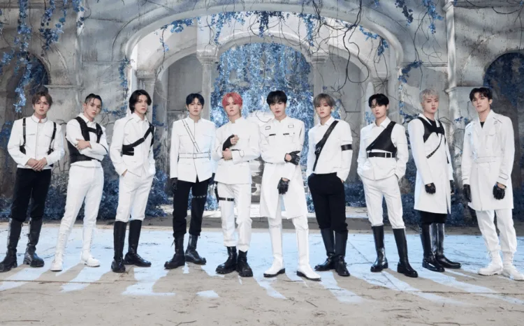 SOURCE: FACEBOOK (Treasure 트레저)