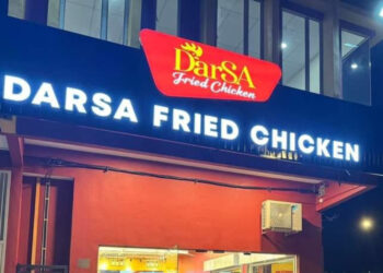 SOURCE: FACEBOOK (Darsa Fried Chicken official)