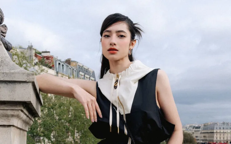 SOURCE: INSTAGRAM (@littlemisskhan)