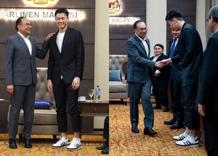 SOURCES: INSTAGRAM (@anwaribrahim_mY & @jasonyew_)