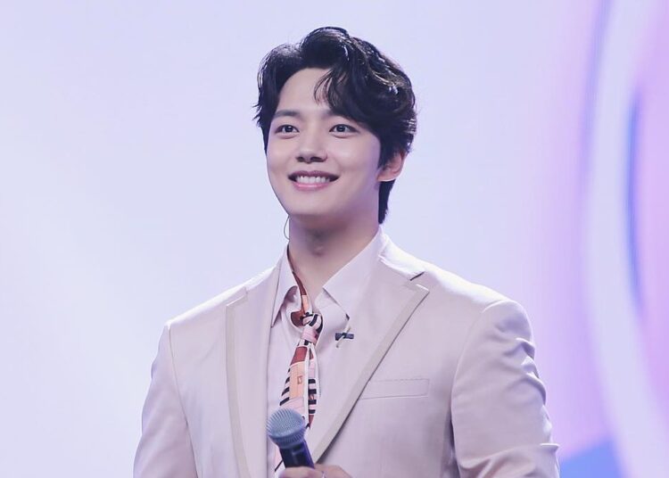 Source: Facebook/여진구