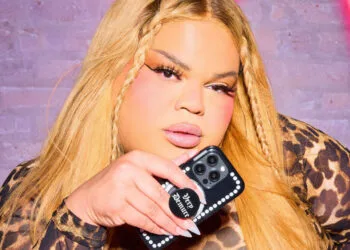 SOURCE: INSTAGRAM (@Joolieannie)