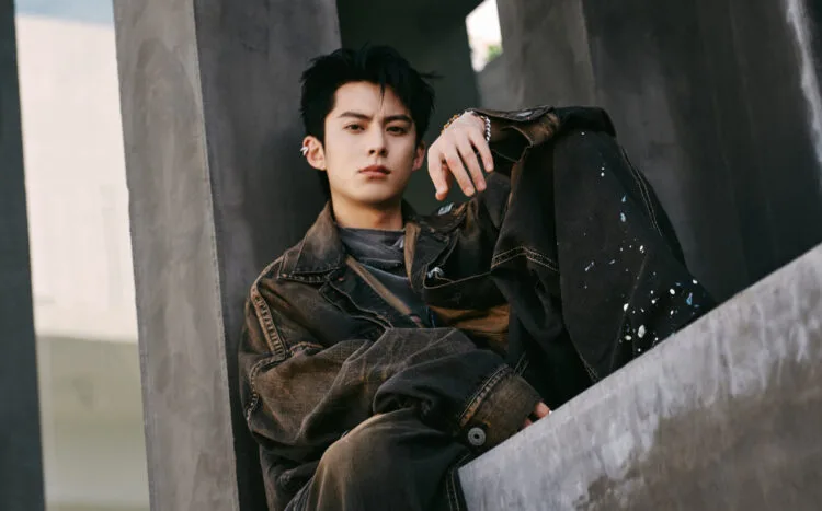 SOURCE: WEIBO (王鹤棣_Dylan)