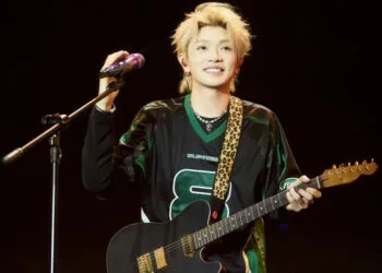 SOURCE: WEIBO (顏人中)