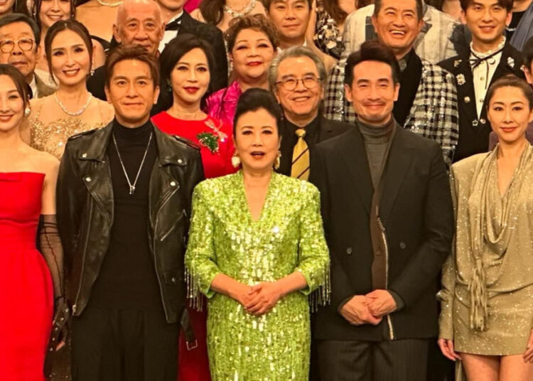 SOURCE: INSTAGRAM (@wang_liza)