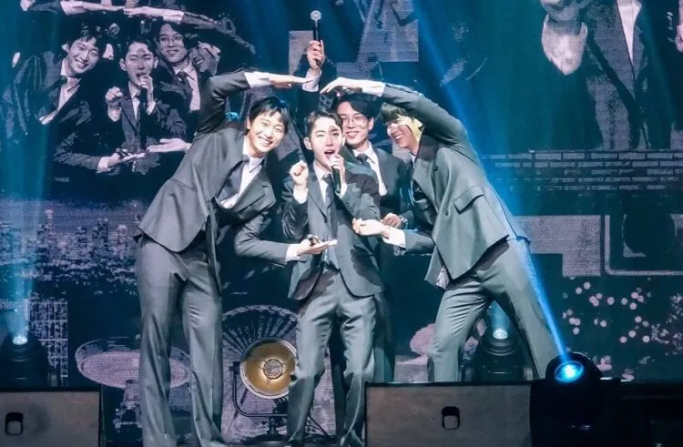 Source: IG/voice_2am