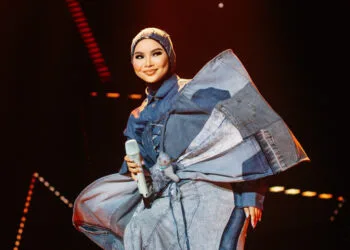 SOURCE: INSTAGRAM (@ainaabdul)