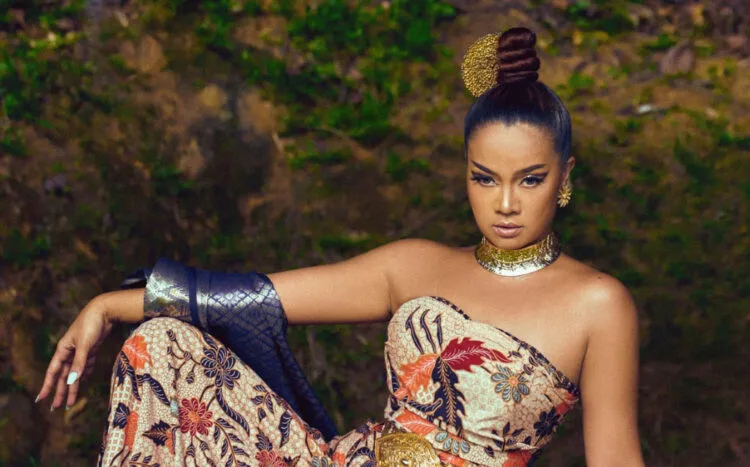 SOURCE: INSTAGRAM (@mimiflyyy)