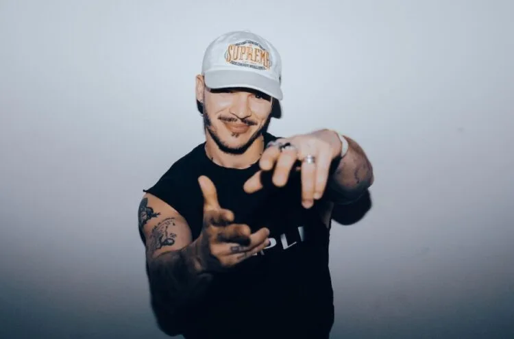 Source: Facebook/nicomorenomusic