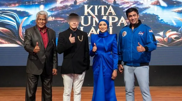 Source: Facebook/sheikhmuszaphar.shukor.5