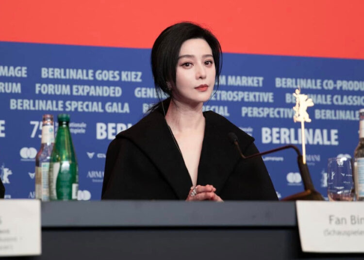 SOURCE: FACEBOOK (Fan Bingbing 范冰冰)