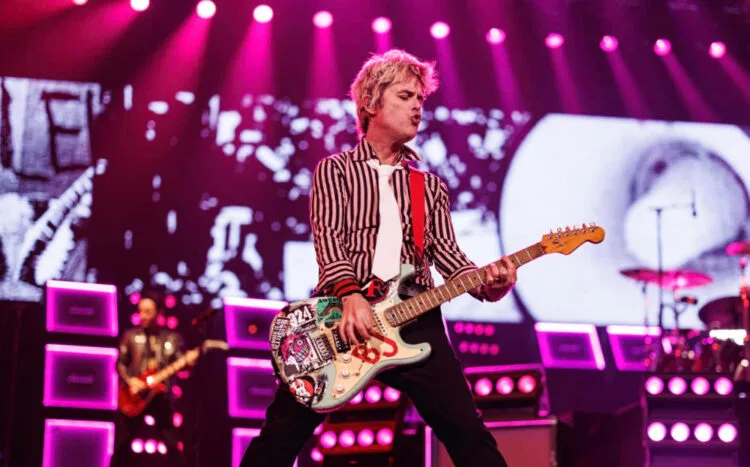 SOURCE: FACEBOOK (Green Day)