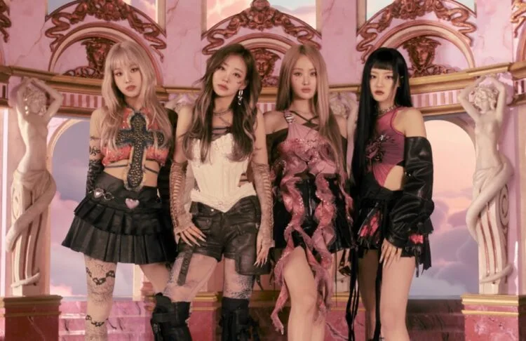 Source: Facebook/KISSOFLIFEofficial