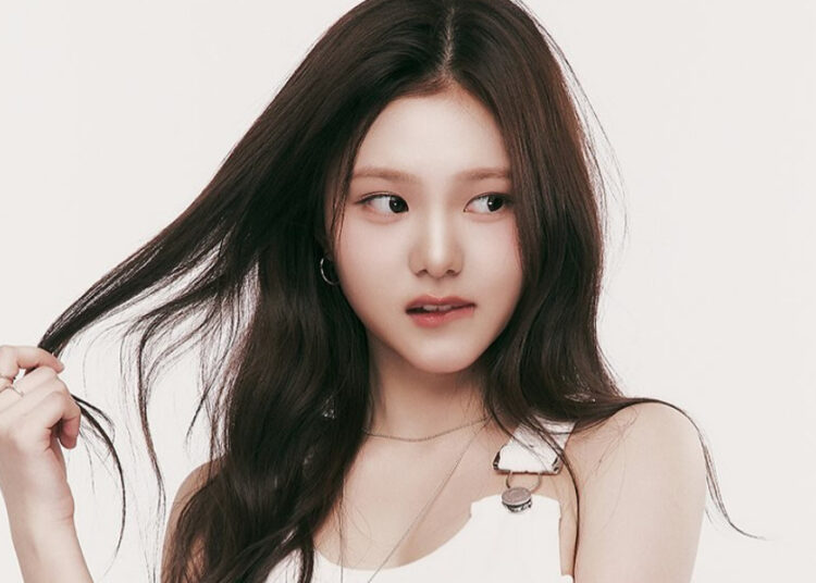 SOURCE: INSTAGRAM (@alicia__lingling)