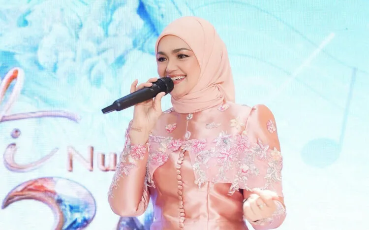 SOURCE: INSTAGRAM (@ctdk)