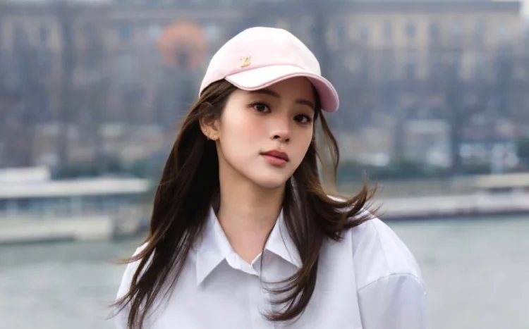 SOURCE: INSTAGRAM (@nanaouyang)