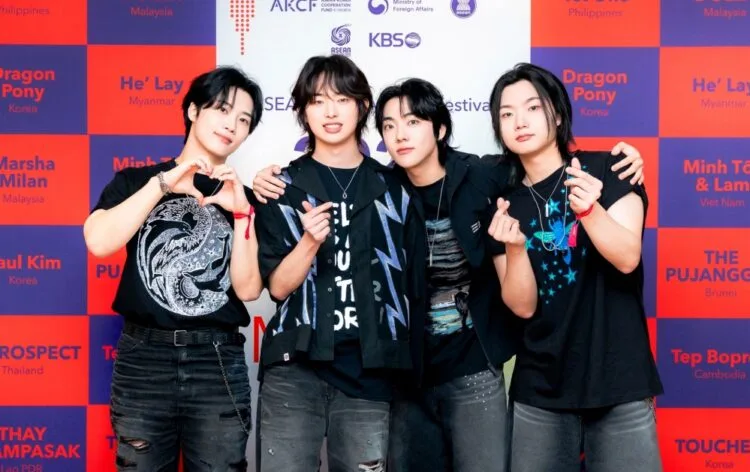 Source: Facebook/roundfestival.official