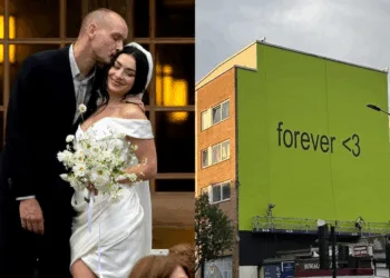 Source: Twitter (@/the1975_mfc), (@/xcxsource)