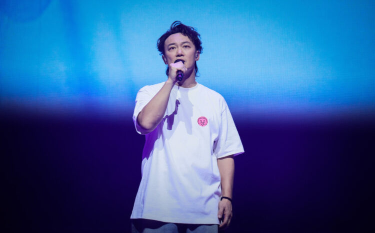SOURCE: FACEBOOK (陳奕迅 Eason Chan)