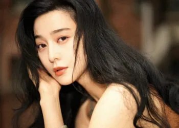 SOURCE: INSTAGRAM (@bingbing_fan)